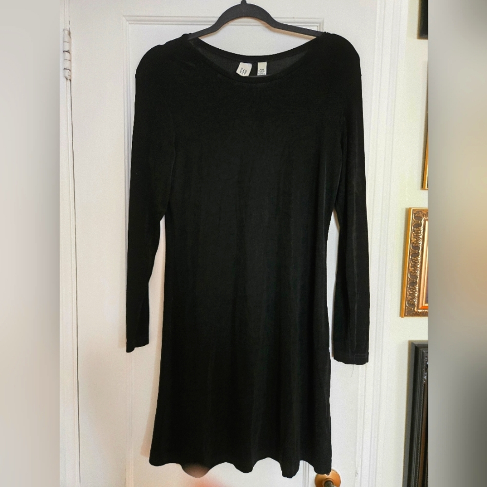 GAP Black Bodycon Dress M